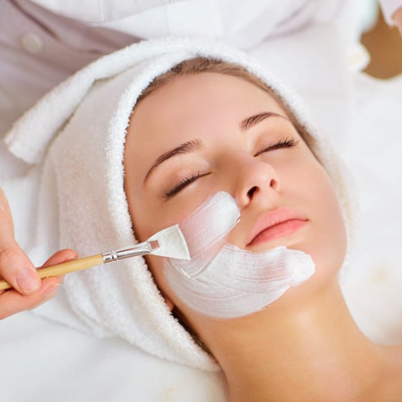 Custom Facial (80-min) Custom Facial (80-min)